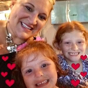 Meet your Posher, Tara